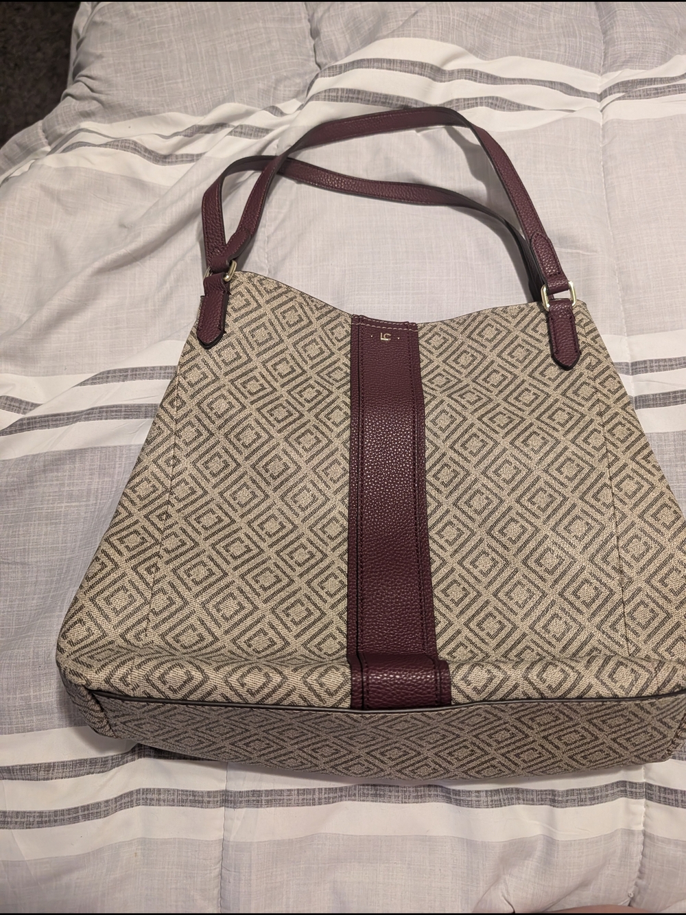 Liz Claiborne Geometric Print Shoulder Bag / Tote